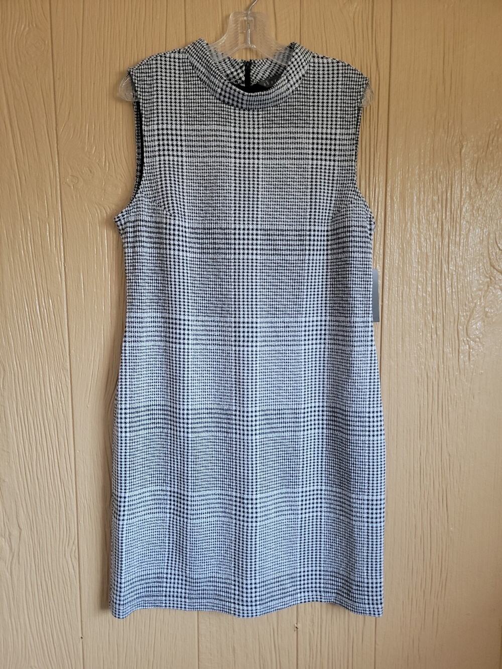 Sharagano Sleeveless Plaid Sheath Dress Black & White Knee Length Midi sz 14